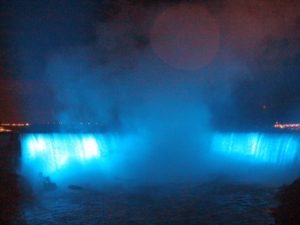Mikatours Niagara Falls Night Tour-030