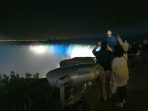 Mikatours Niagara Falls Night Tour-044